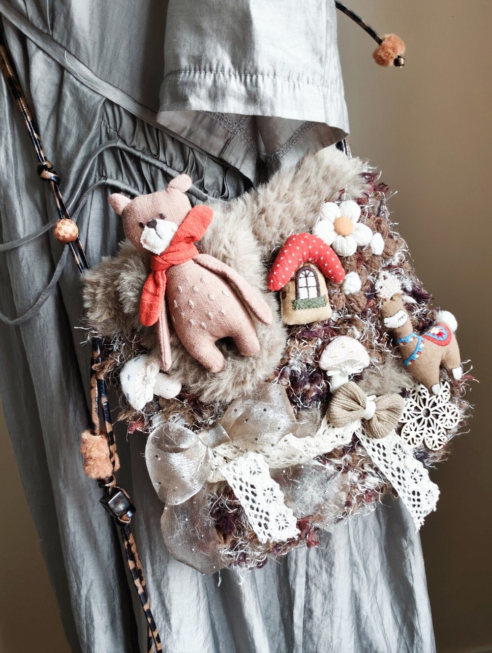 Handmade Plush Bear and Floral Crossbody Bag, Crochet Cottagecore Shoulder Bag - Picture 7 of 16